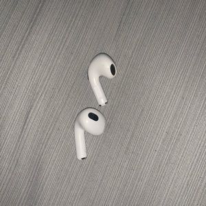 Airpod 3rd gen airpods only